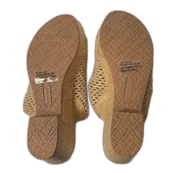 BARETRAPS Bethie Wedge Sandal - Women's Size 9 - Natural - Picture 5 of 6